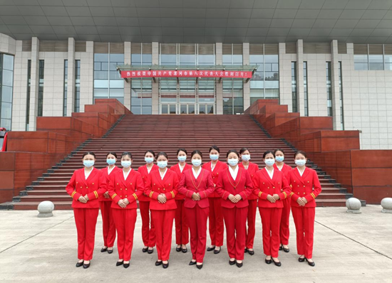 我校青年志愿者服務(wù)中國共產(chǎn)黨漯河市第八次代表大會(huì)(圖1)
